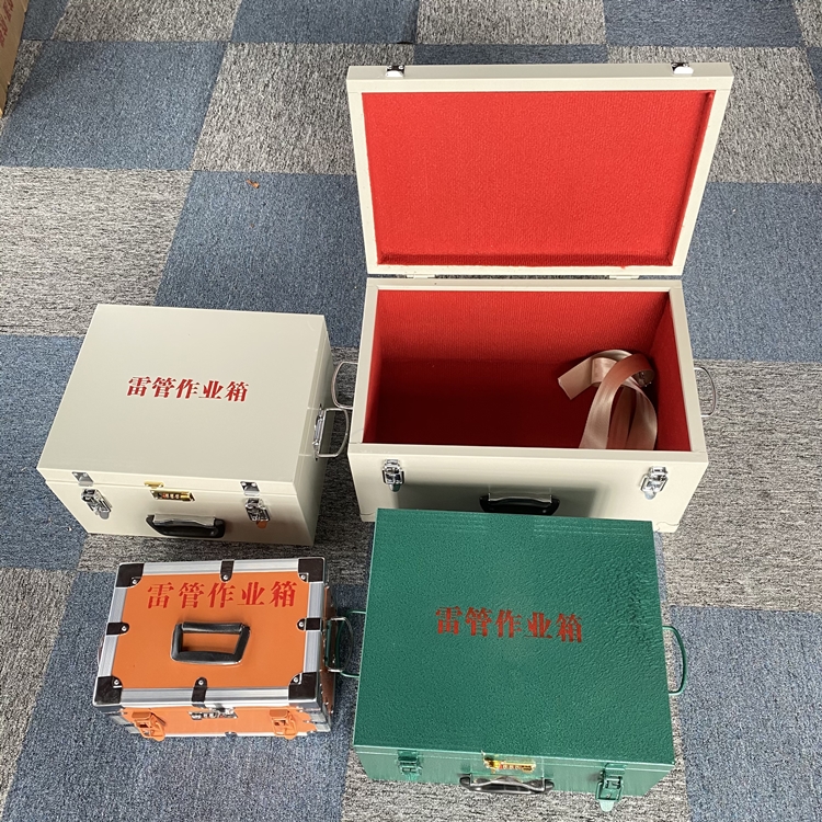 任县爆破工程作业箱如何选择？玻璃钢与传统材质的全面对比